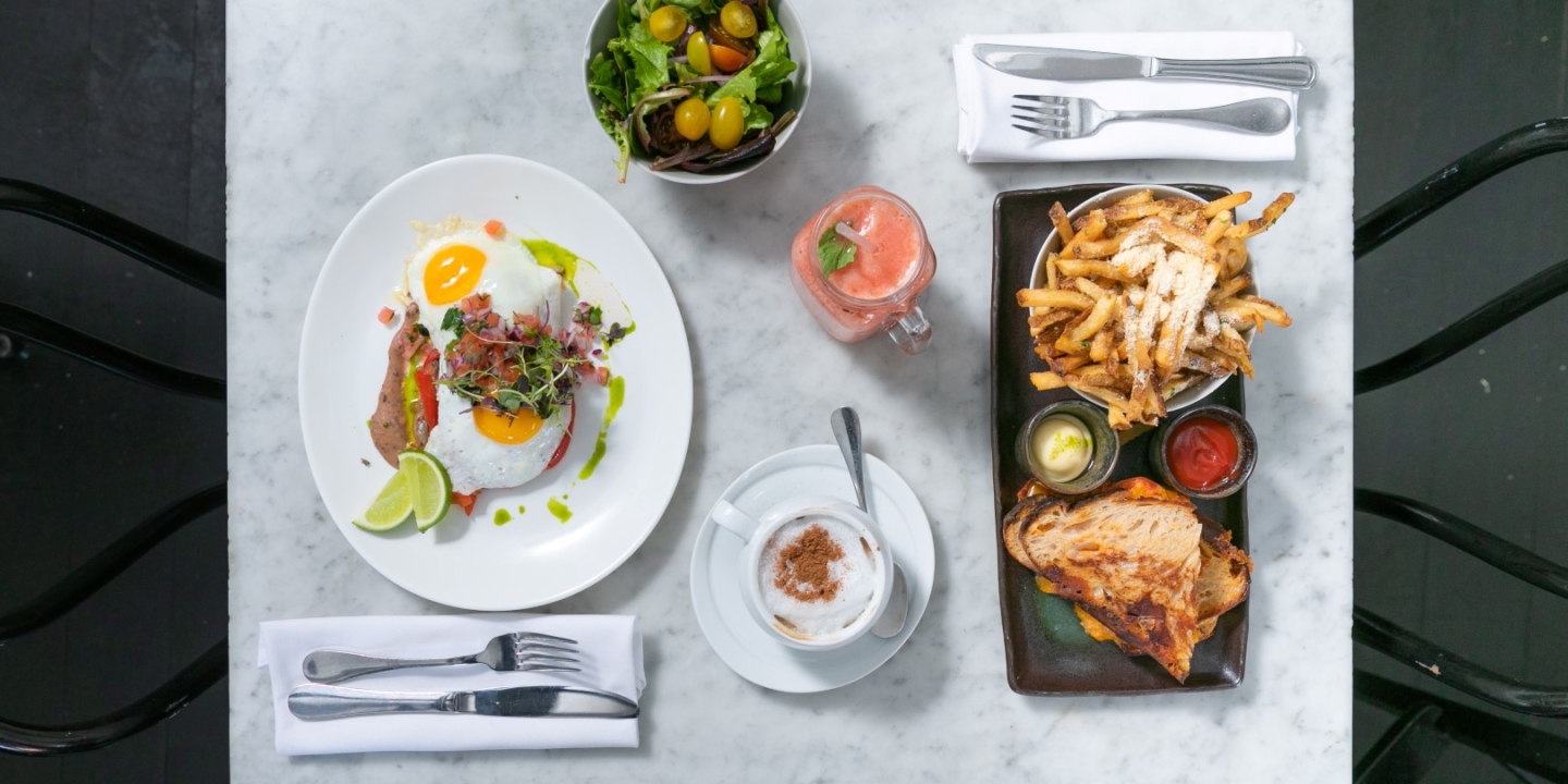 Basil NY Kosher Italian High End Bar & Restaurant